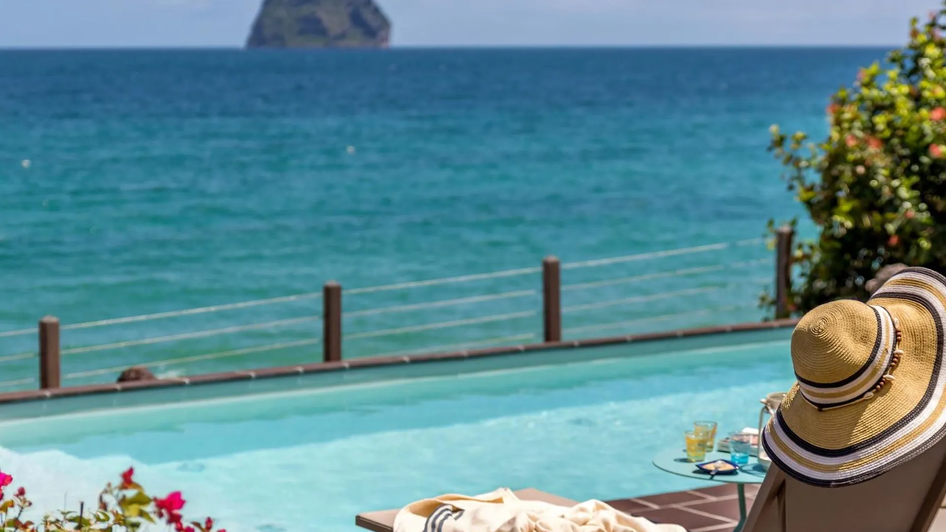 La Sirene Du Diamant, Villa De Luxe Sur La Plage,18 Personnes Le Diamant 0*,