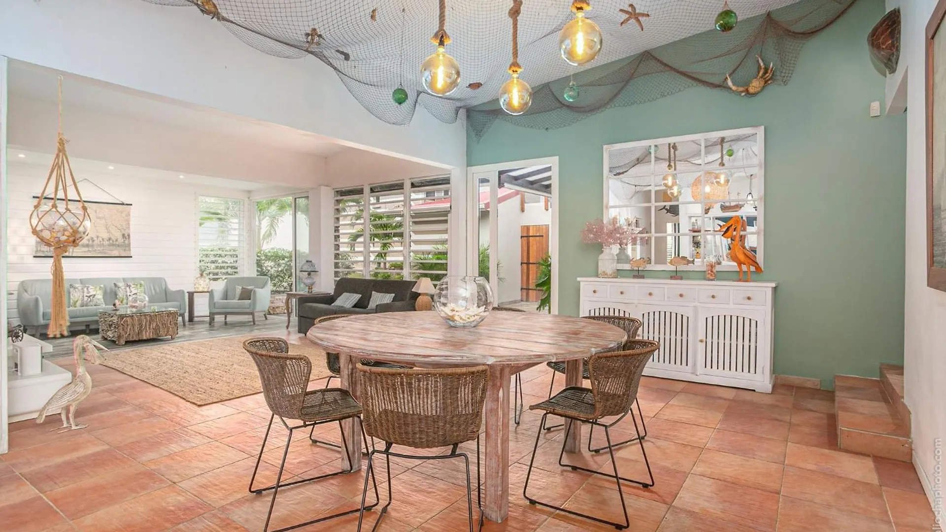 La Sirene Du Diamant, Villa De Luxe Sur La Plage,18 Personnes Le Diamant 0*,  Martinique