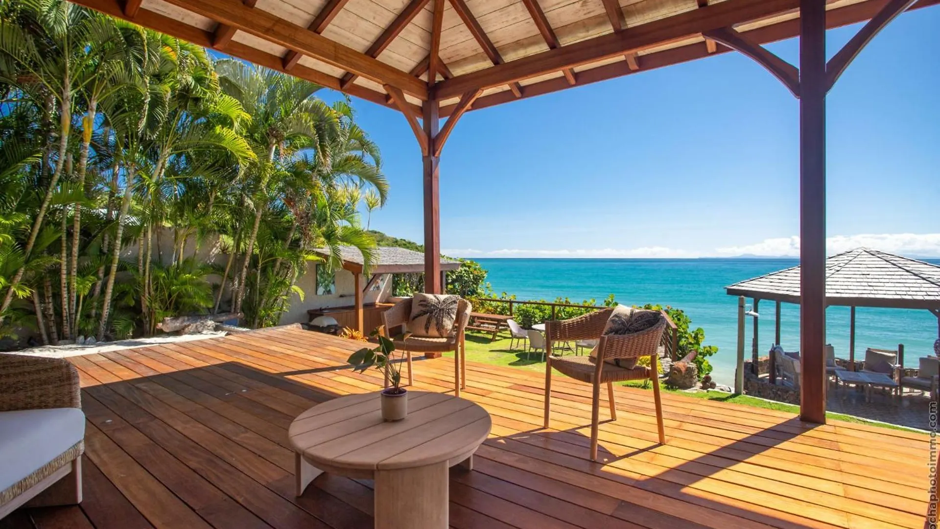 La Sirene Du Diamant, Villa De Luxe Sur La Plage,18 Personnes Le Diamant 0*,  Martinique