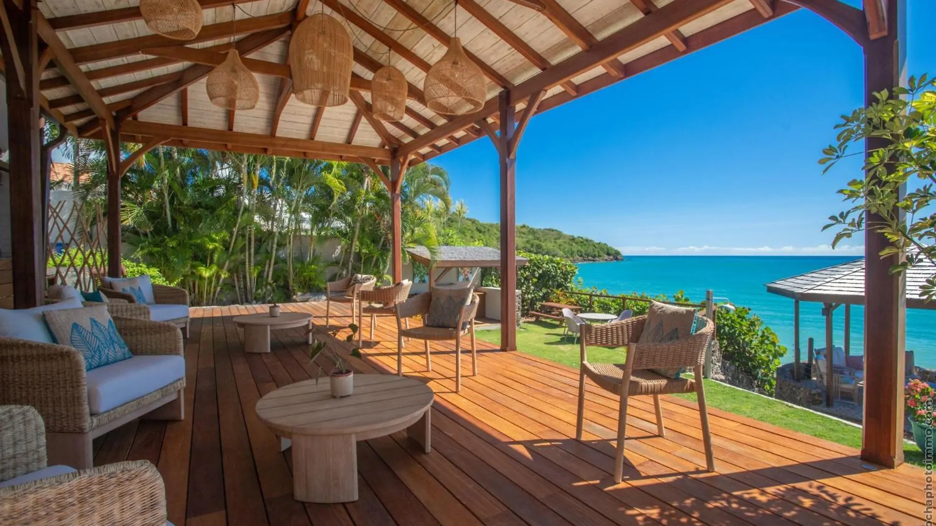 La Sirene Du Diamant, Villa De Luxe Sur La Plage,18 Personnes Le Diamant 0*,